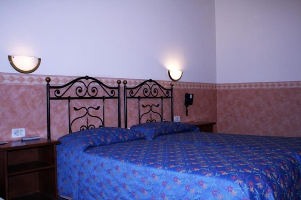 Hotel San Giorgio Болонья Экстерьер фото