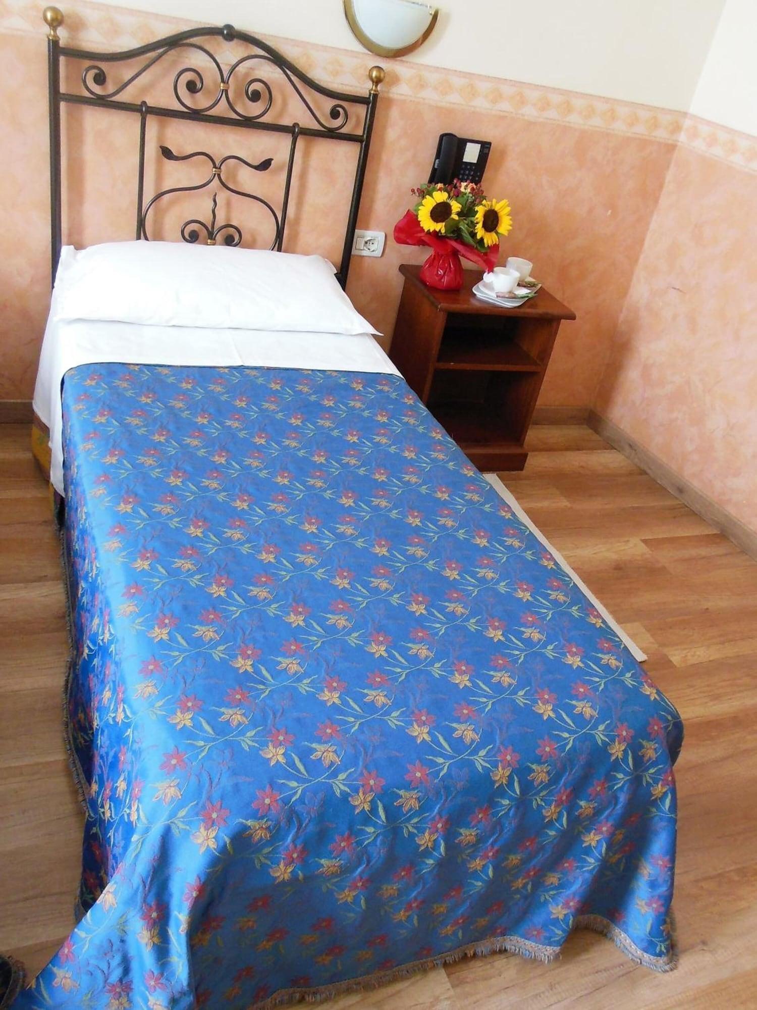 Hotel San Giorgio Болонья Экстерьер фото